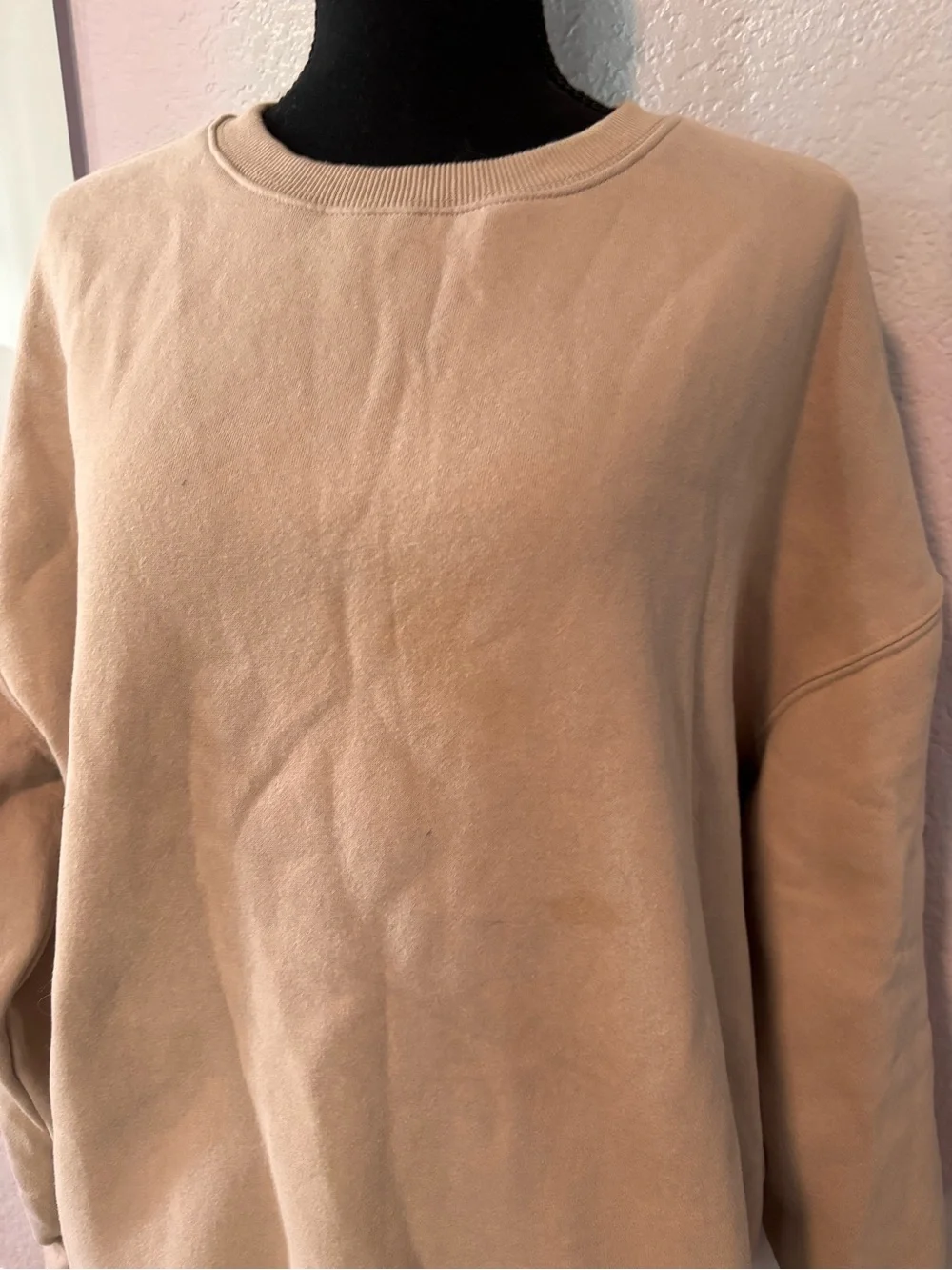 Sweatshirt size large - Picture 2 of 6